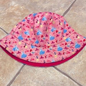 Reversible Disney Princesses hat